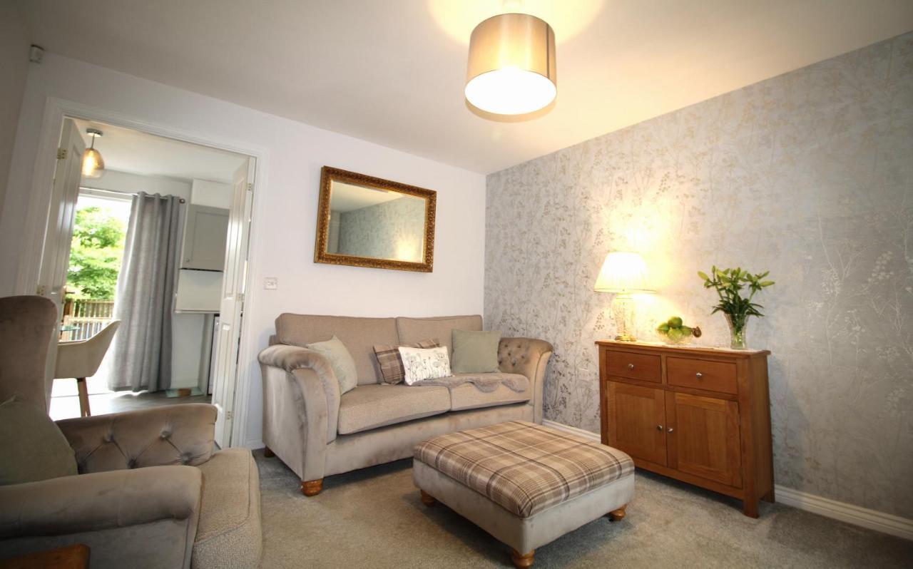 Ashington - 2 Bedroom House - Beautifully Decorated & Furnished - Large Garden Esterno foto